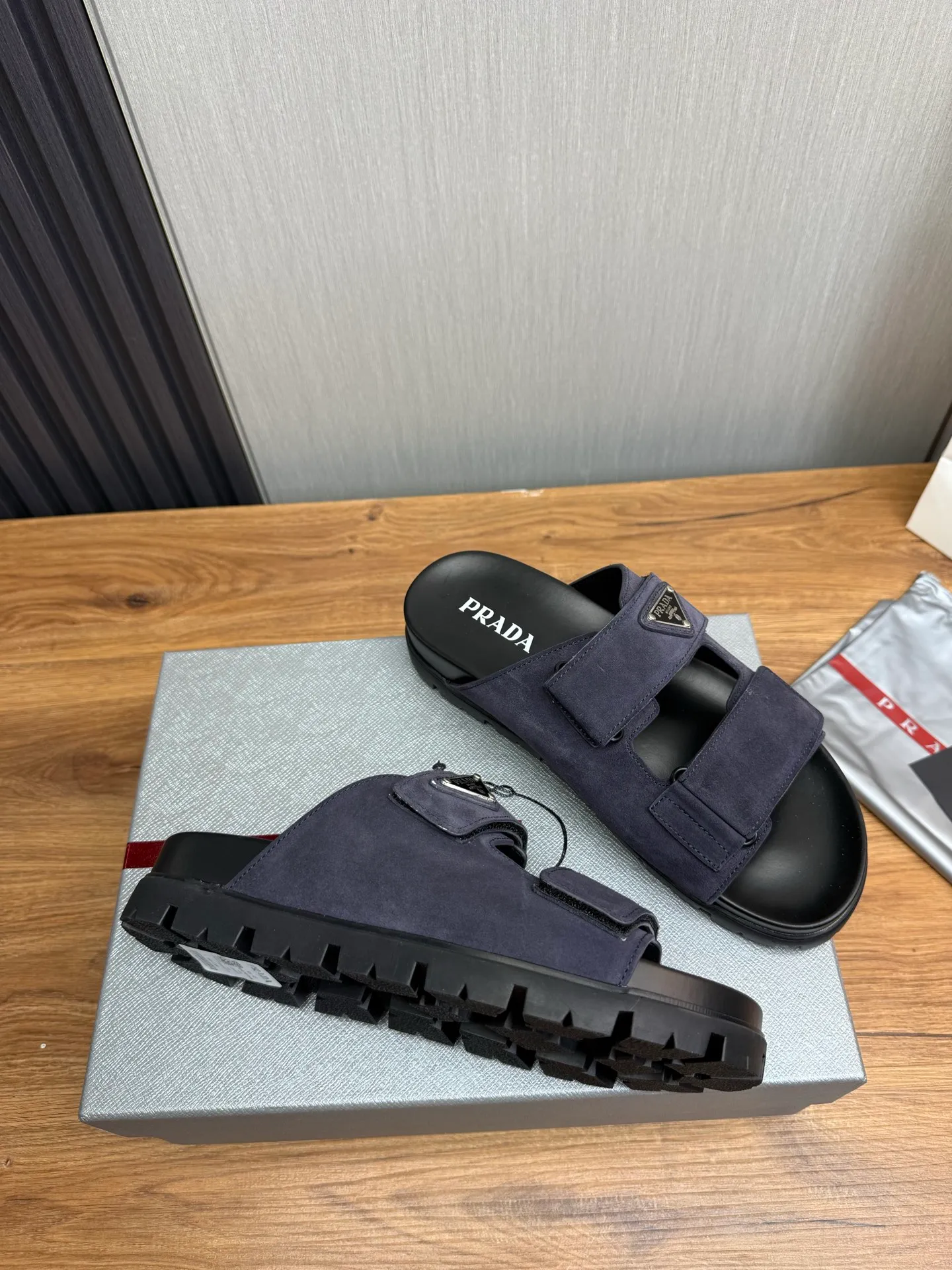 Men's shoes 💰440💰 ＰＲＡＤＡPrada - popular men's slippers hot sale 🔥 🩴Official website one to one production 38-45 sizes 45 46 🉑️Customized!